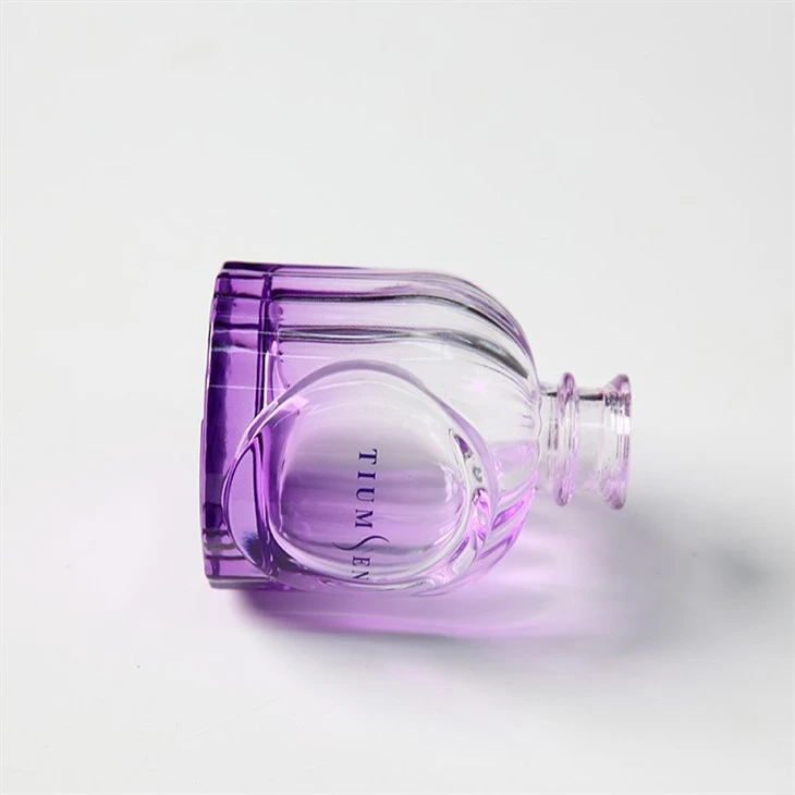 empty oil diffuser bottles